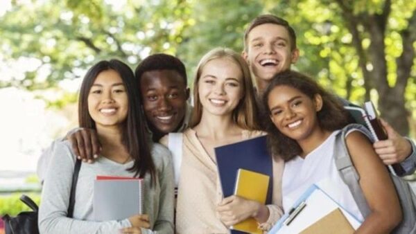 ACCA BUSINESS AND TECHNOLOGY: AN EASY AND COMPLETE COURSE