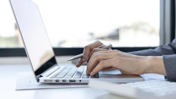 Shopify Dropshipping: Complete Guide for Beginner’s