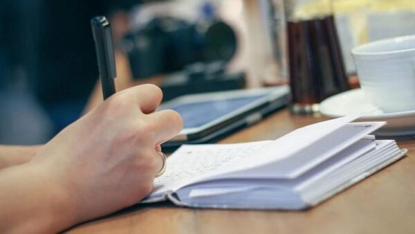 Travel Writing for Beginners: Crafting Compelling Stories